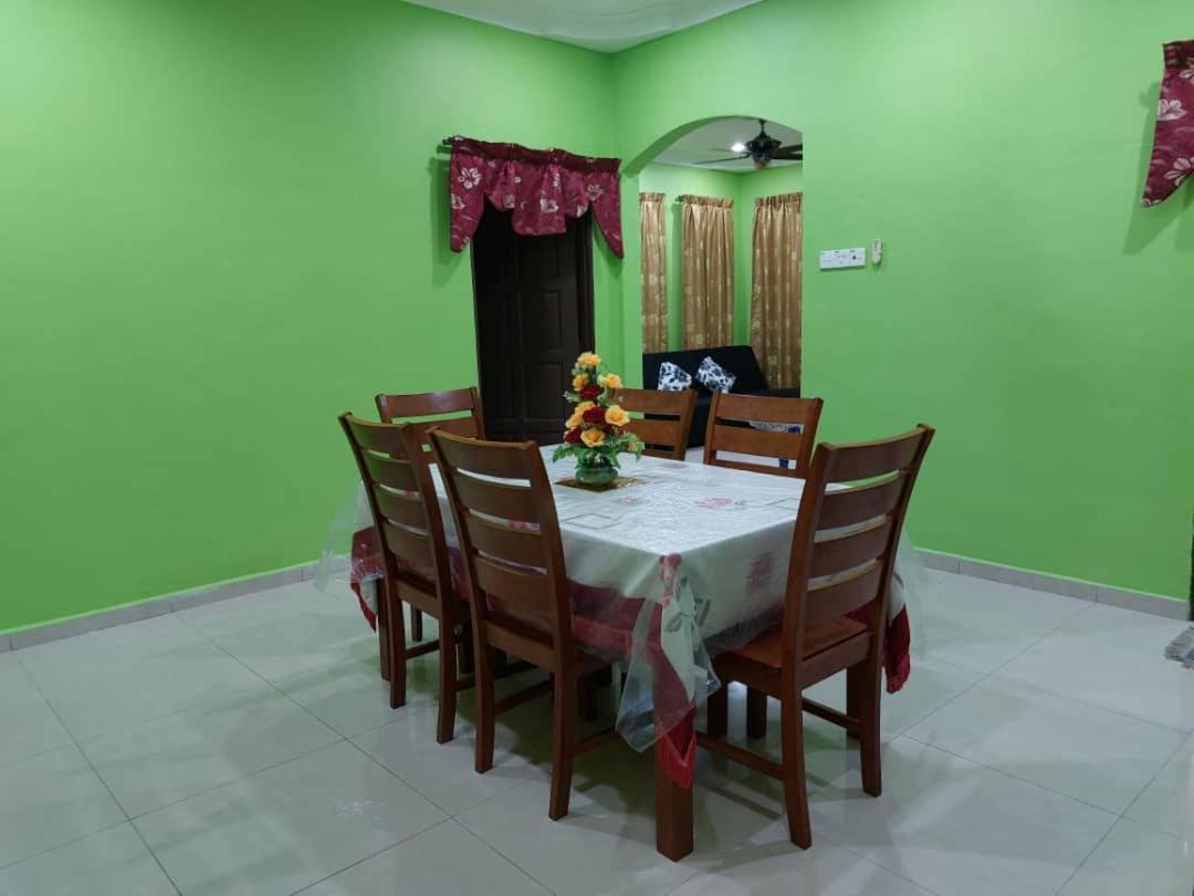 Homestay D'Bukit Pulau Melaka Buitenkant foto
